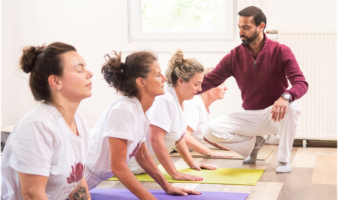 Arhanta Yoga's intensive Yoga Teacher Training